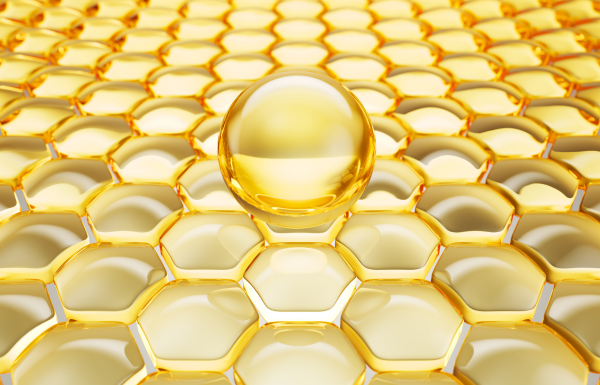 Hyaluronic Acid → Deep hydration & plumping
